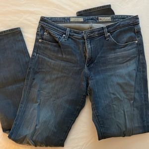 AG Jeans The Prima Mid-Rise Cigarette Jean. 29R. Medium blue wash.